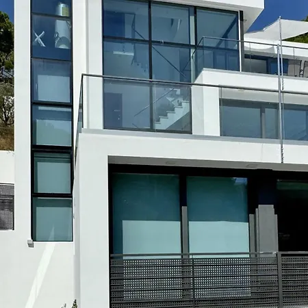 Villa Welcs De Lujo 461 Emp Con Piscina Privada